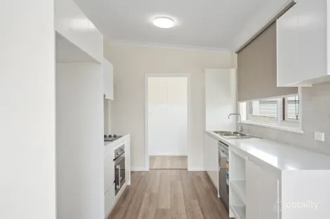 Property photo of 8 Cornwall Road Dapto NSW 2530