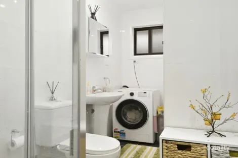 Property photo of 7 Benghazi Street Bossley Park NSW 2176