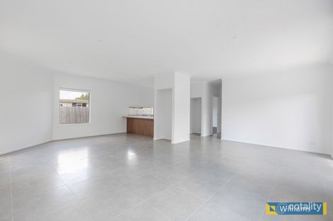 Property photo of 2/43 Eames Avenue Brooklyn VIC 3012