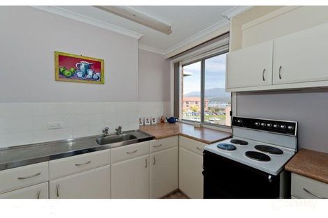 Property photo of 11/10 Ballawinnie Road Lindisfarne TAS 7015