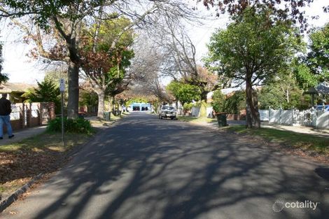 Property photo of 13 Fairview Avenue Camberwell VIC 3124