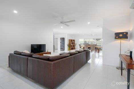 Property photo of 21 Michaelangelo Drive Redlynch QLD 4870