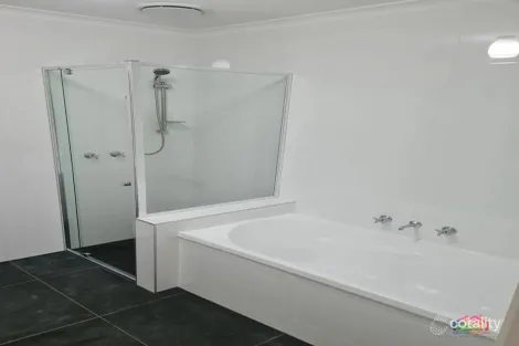 Property photo of 21 William Leake Avenue Seabrook VIC 3028