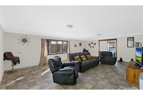 Property photo of 35 Cornish Avenue Killarney Vale NSW 2261