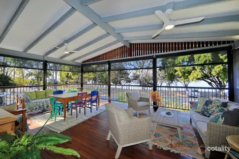 1 Walkers Point Esp, Woodgate, QLD 4660