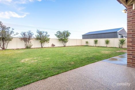 Property photo of 8 Grampians Parade Shepparton North VIC 3631