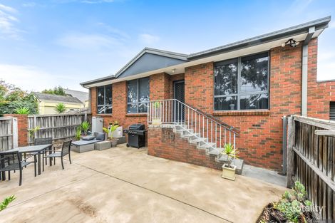 Property photo of 1/680 Wellington Road Mulgrave VIC 3170