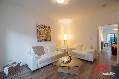 Property photo of 4/140 Fitzroy Road Rivervale WA 6103