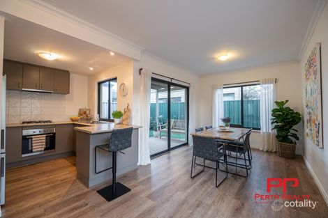 Property photo of 4/140 Fitzroy Road Rivervale WA 6103