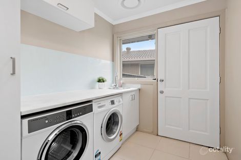 Property photo of 85 Maple Street Seaford VIC 3198