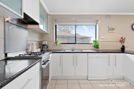 Property photo of 85 Maple Street Seaford VIC 3198
