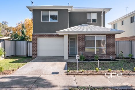 2a Simpson Ave, Sunbury, VIC 3429