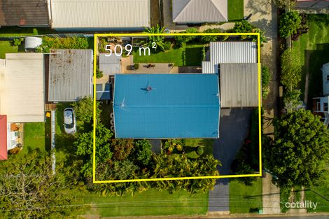 17 Collins St, Woody Point, QLD 4019