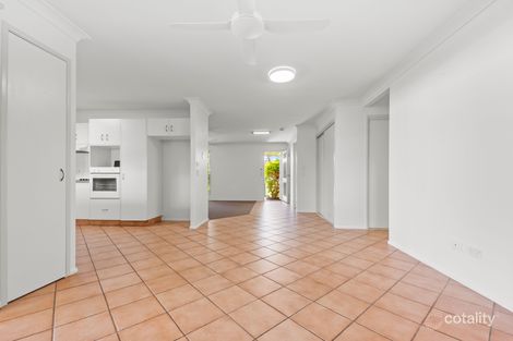 Property photo of 3 Waterview Drive Lammermoor QLD 4703