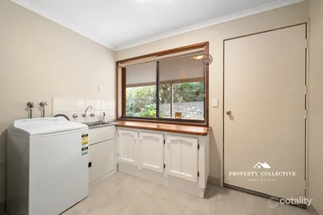 Property photo of 72 Ryan Lane Beechworth VIC 3747