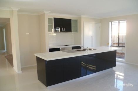 Property photo of 94 Mountainview Boulevard Cranbourne North VIC 3977