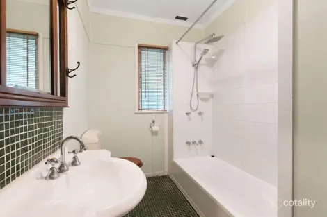 Property photo of 879 Samford Road Keperra QLD 4054