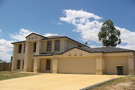 16 Desoto Pl, Forest Lake, QLD 4078