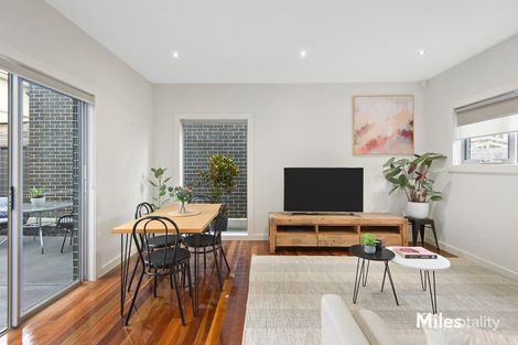 Property photo of 1/30 Porter Road Heidelberg Heights VIC 3081