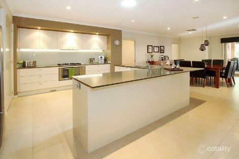 Property photo of 8 Bursaria Way Doreen VIC 3754