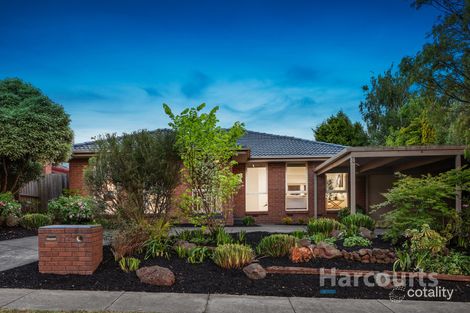 Property photo of 12 Rotherwood Close Wantirna VIC 3152