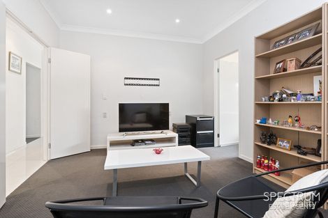 Property photo of 5 Greenview Close Mitchelton QLD 4053