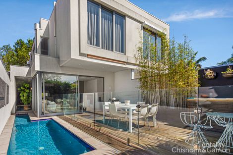 30 Rothesay Ave, Elwood, VIC 3184