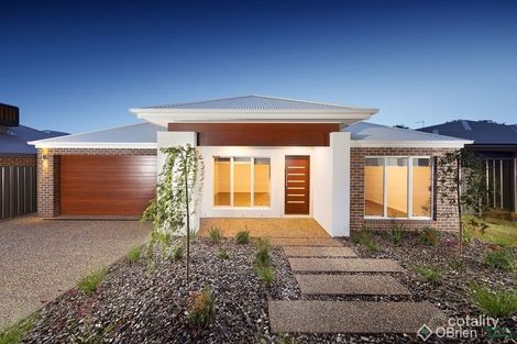 1 Chatham Rd, Leneva, VIC 3691