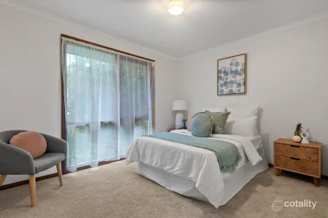 Property photo of 32 Norman Road Croydon VIC 3136