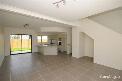 Property photo of 2/115 Torquay Road Scarness QLD 4655