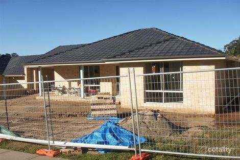 Property photo of 2/1 Protea Place Catalina NSW 2536
