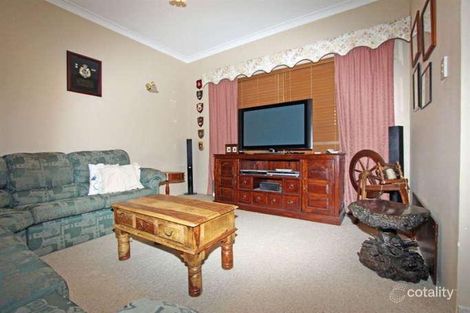 2 Exeter Pl, Greenfields, WA 6210