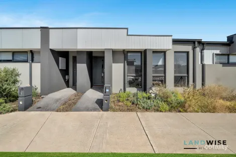 15 Hedgeley Ave, Deanside, VIC 3336