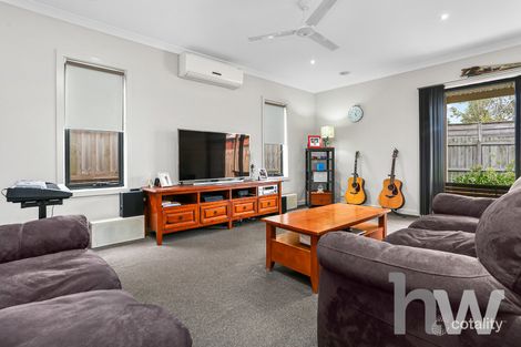 1/11 Charlotte Ave, Newcomb, VIC 3219