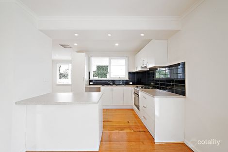 Property photo of 28 Felstead Avenue Sunshine West VIC 3020