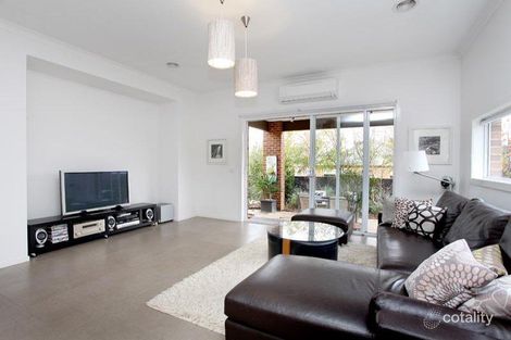 Property photo of 45 Clementson Drive Caroline Springs VIC 3023