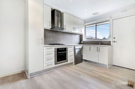 Property photo of 3/1 Adrienne Crescent Mount Waverley VIC 3149