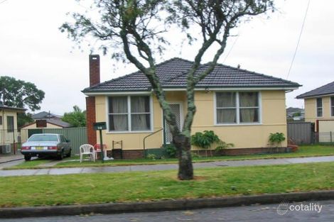 16 Tyalgum Ave, Panania, NSW 2213