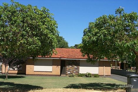 10 Aragon Ct, Armadale, WA 6112