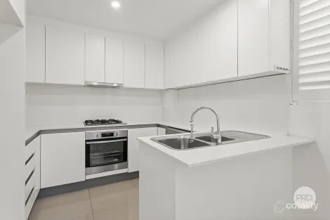 Property photo of 9/38-40 Gover Street Peakhurst NSW 2210