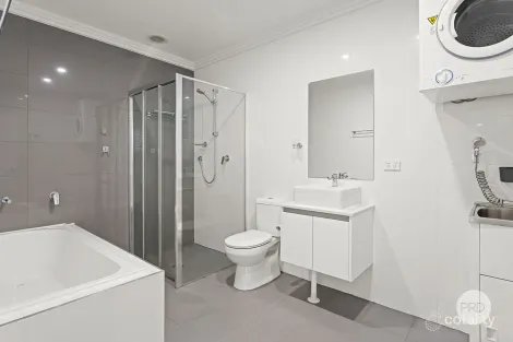 Property photo of 9/38-40 Gover Street Peakhurst NSW 2210