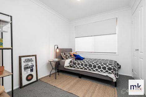 Property photo of 8 William Mannix Avenue Currans Hill NSW 2567