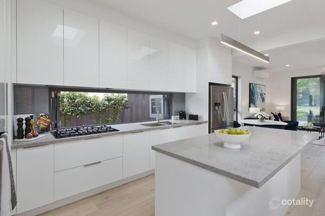 Property photo of 24 St Helens Road Hawthorn East VIC 3123