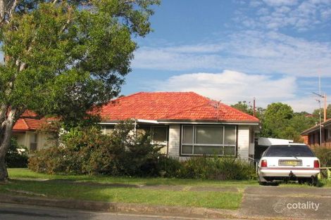 7 Randall Pde, Adamstown Heights, NSW 2289