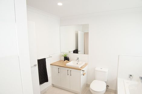 Property photo of 1 Penicola Place Newnham TAS 7248