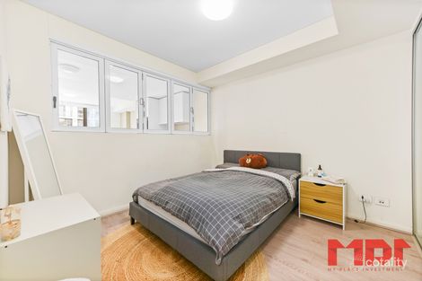 Property photo of 243/17 Marine Parade Wentworth Point NSW 2127