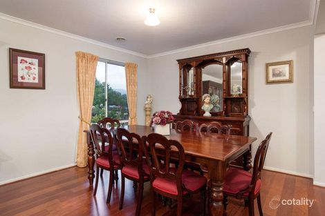 Property photo of 32 Moore Avenue Croydon VIC 3136