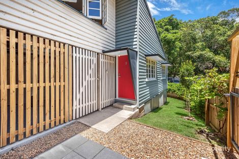 Property photo of 2/5 Burnham Road Bardon QLD 4065