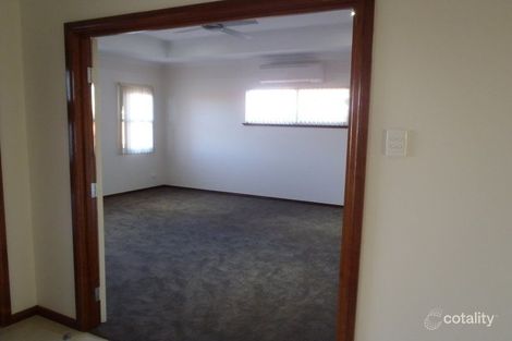 Property photo of 43 Kingfisher Way Nickol WA 6714