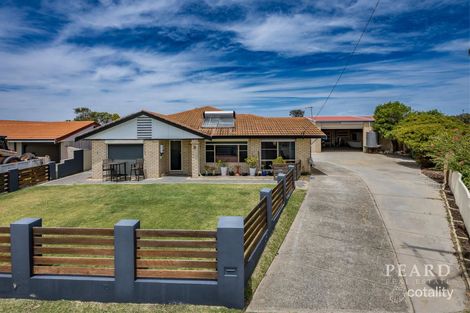 8 Fulwell Ct, Yanchep, WA 6035